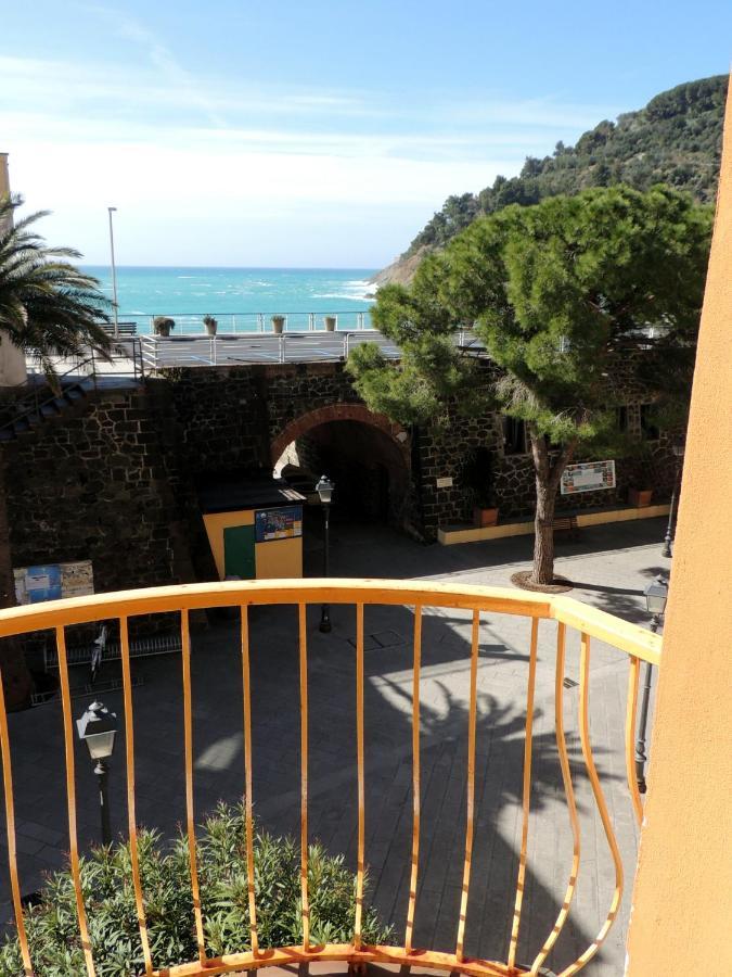 Apartmán La Porta Delle 5 Terre Trilocali Bonassola Exteriér fotografie